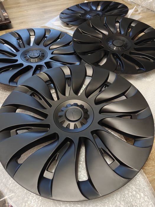 Комплект ковпаків Tesla model Y R 19. Uberturbine