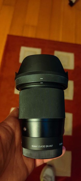Sigma 16 mm F1.4 DC DN Contemporary - Objetiva para Sony E