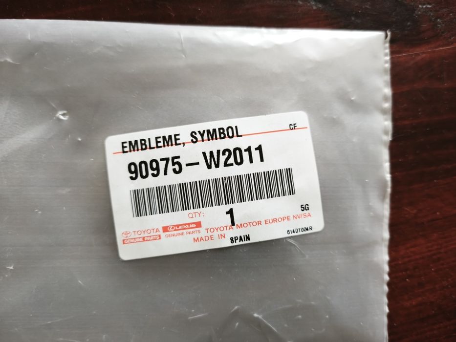 Emblemat, znaczek, logo Toyota