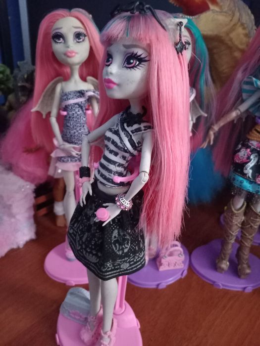 Монстер Хай Рошель Гойл База