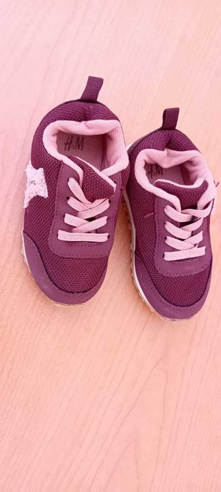 Sapatos Bebé tamanho 21