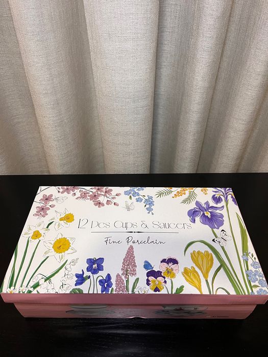 Conjunto de chá em porcelana