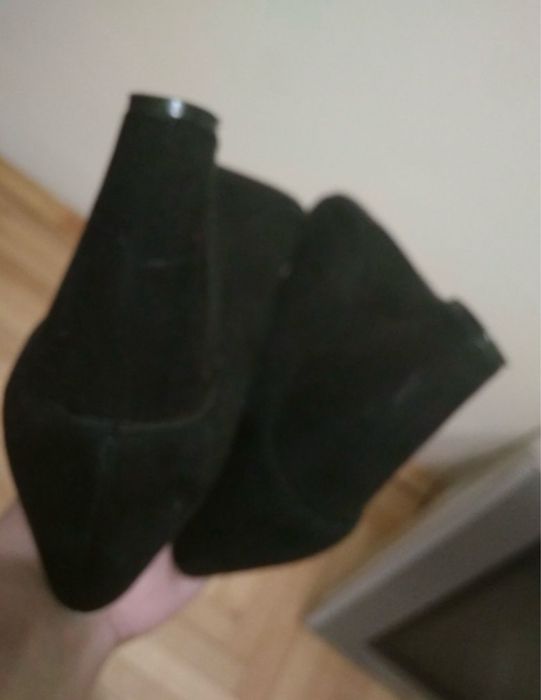 Туфлі  нові