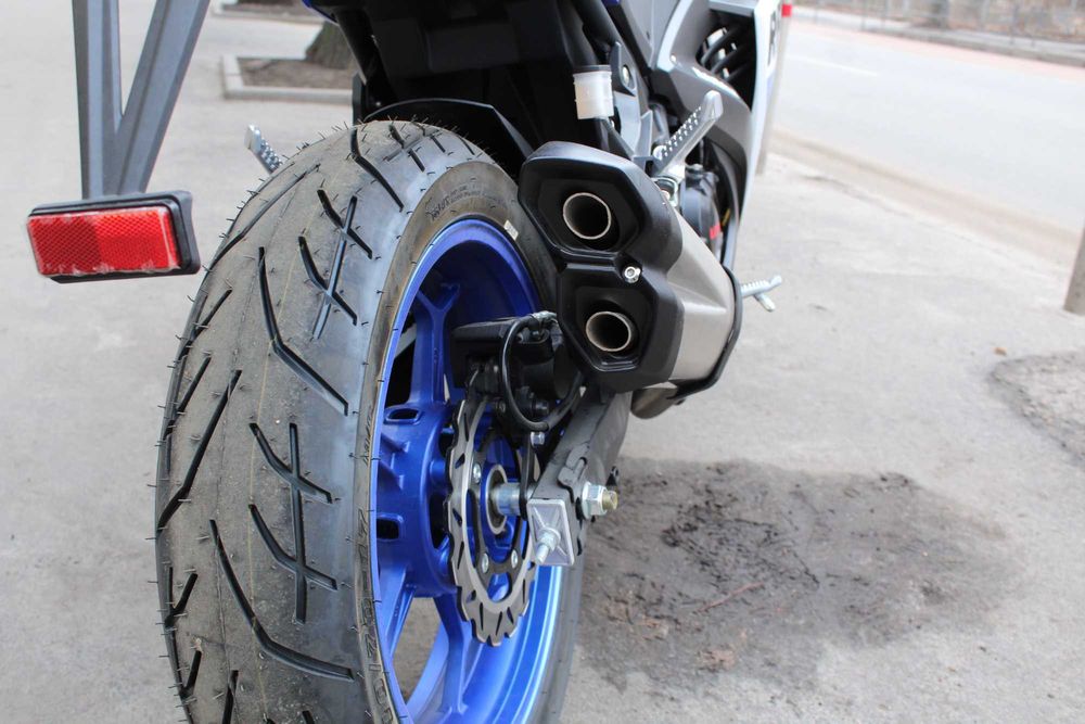 Мотоцикл ML250 CBR (REPSOL)
