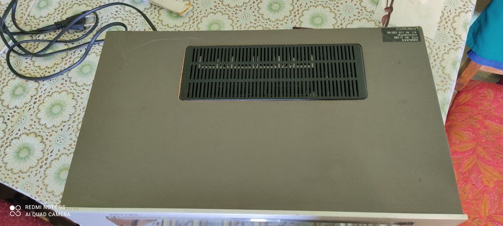 Стерео ресивер rotel