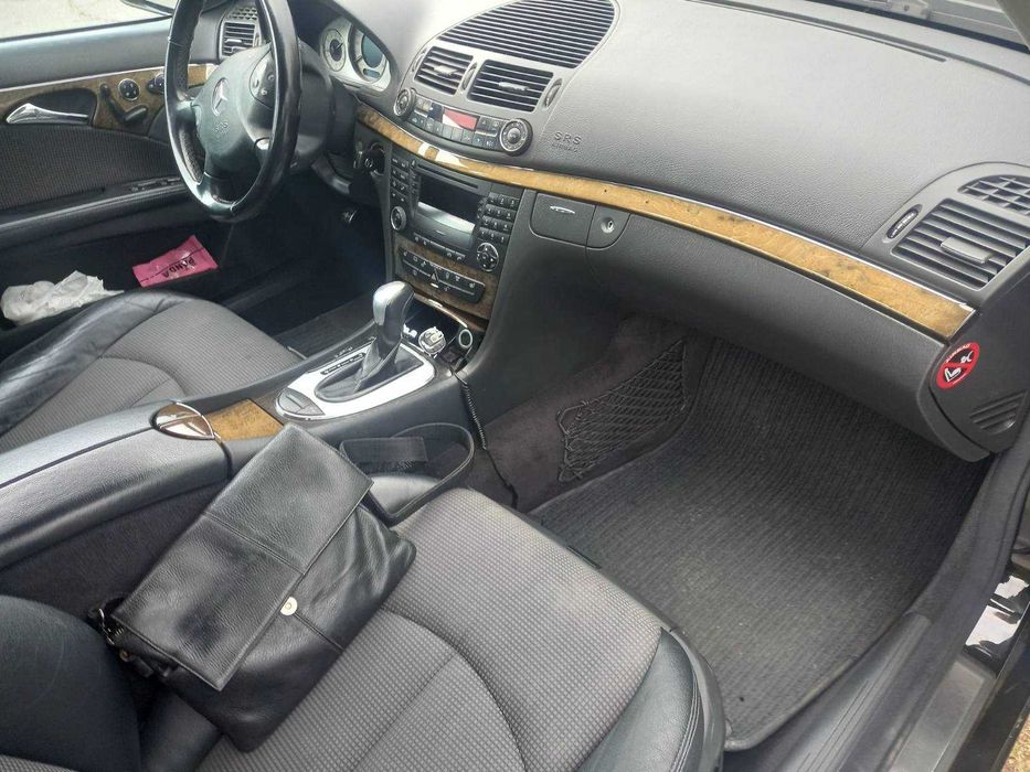 Продам автомобіль Mersedes 2.7 CDI 2005 року,для військового