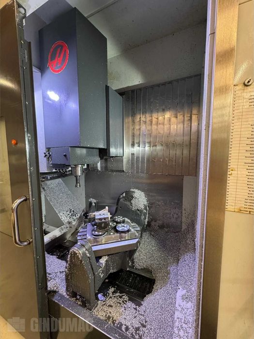 Centrum obróbcze CNC HAAS UMC 750 12000 obr./min