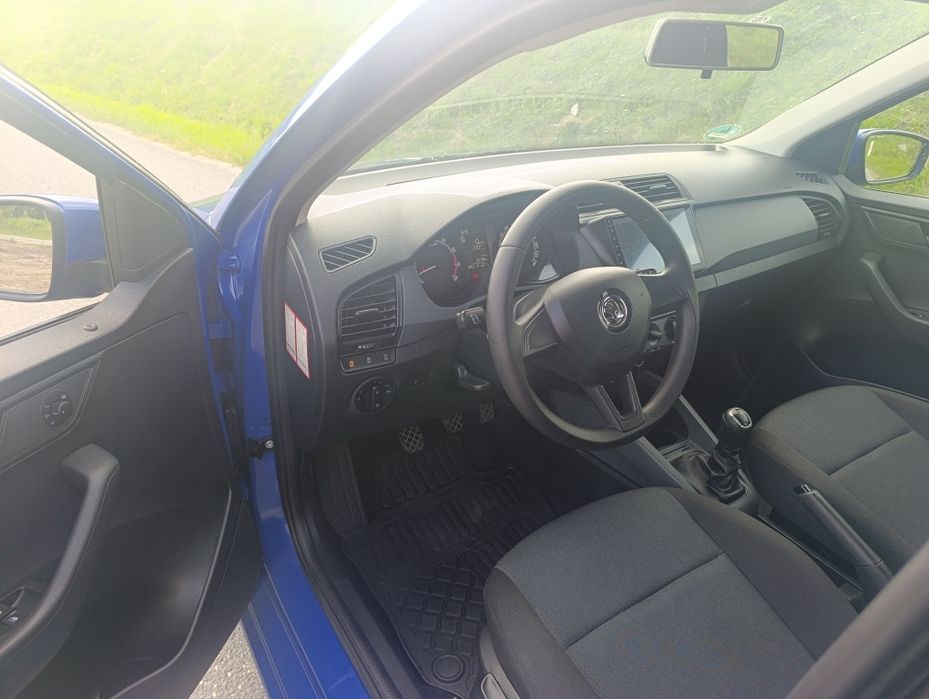 Skoda Fabia lift 1.0mpi benzyna org prz 45tys klima kamera Zadbana