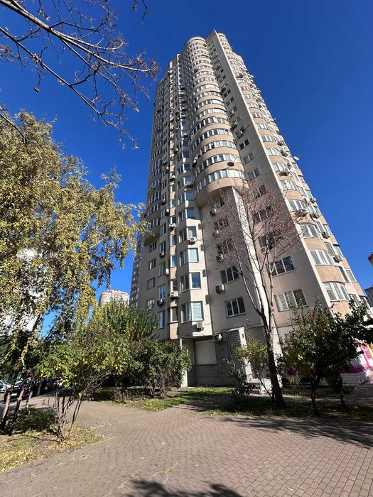 Оренда 2к квартира Урлівська 21-Б поверх 8/23 75м