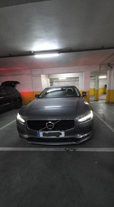 Volvo S90 D4 Geartronic (190 cv) | 2019 | Apenas 60.000 km | Como Novo