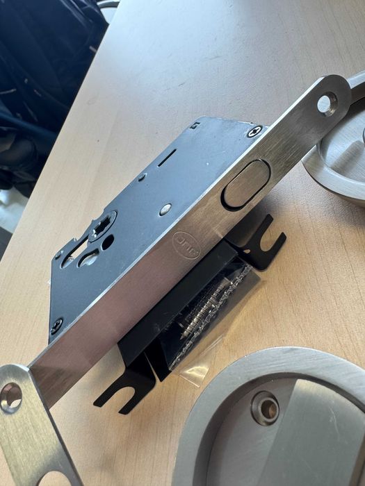 Fechadura para porta de correr