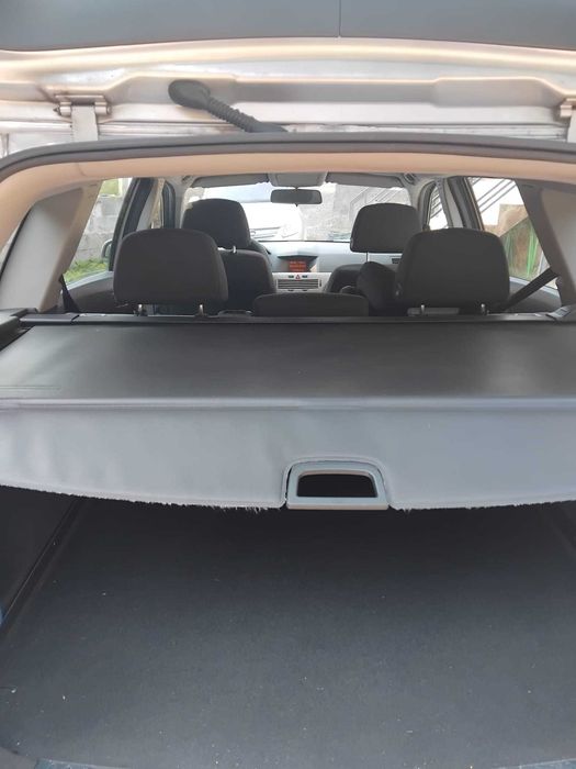 Opel Astra Caravan — fotografia 9
