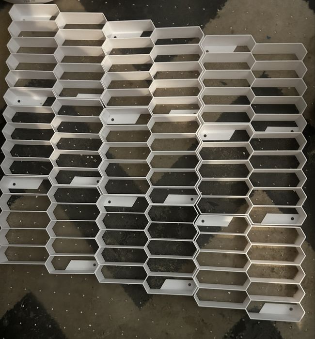 Stojak hot wheels na autka biały