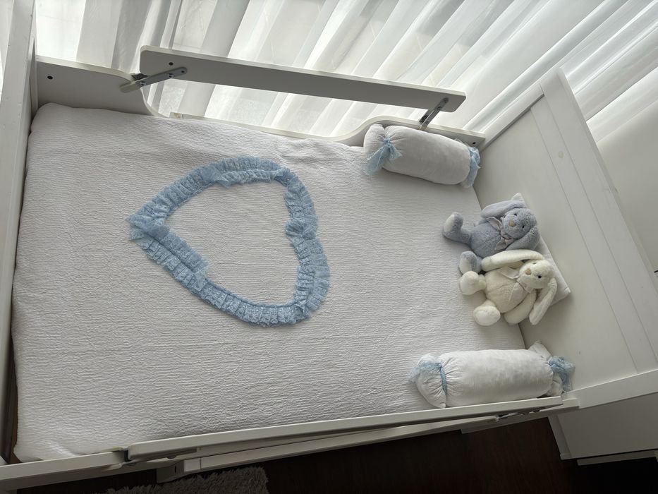 Cama extensível IKEA com barras