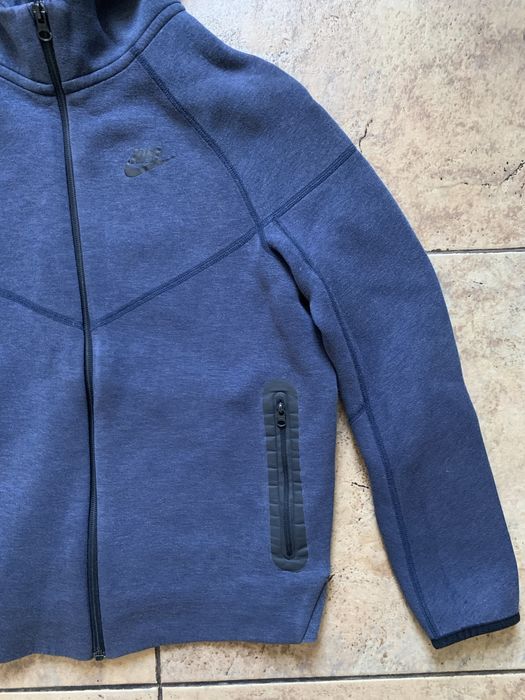 Nike Tech Fleece. 158-170