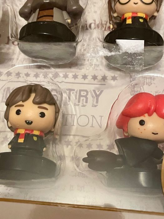 Набор фигурок Harry Potter.