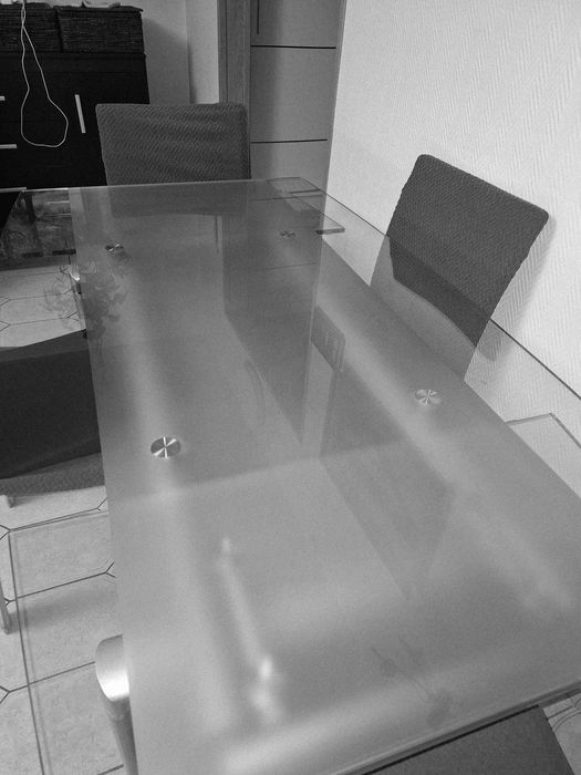 Stół szklany do jadalni, rozkładany