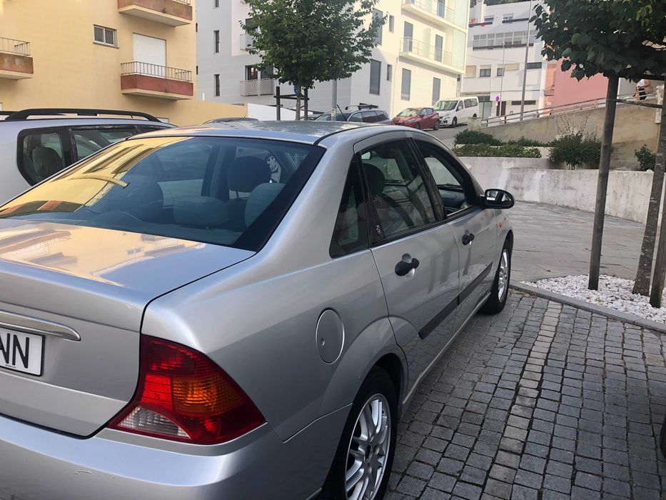Ford Focus MK1 Sedan 1999