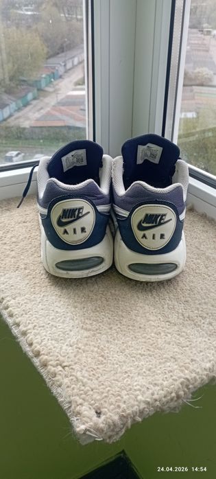 Кроссовки Nike Airmax  р44.5