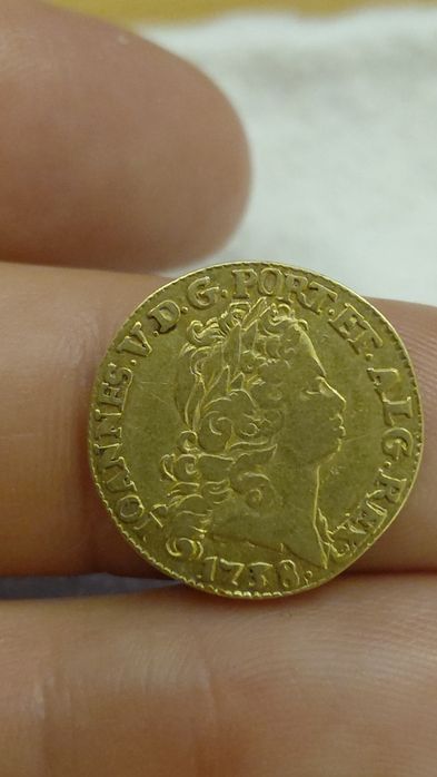 Moeda em ouro Escudo de D. João V 1738