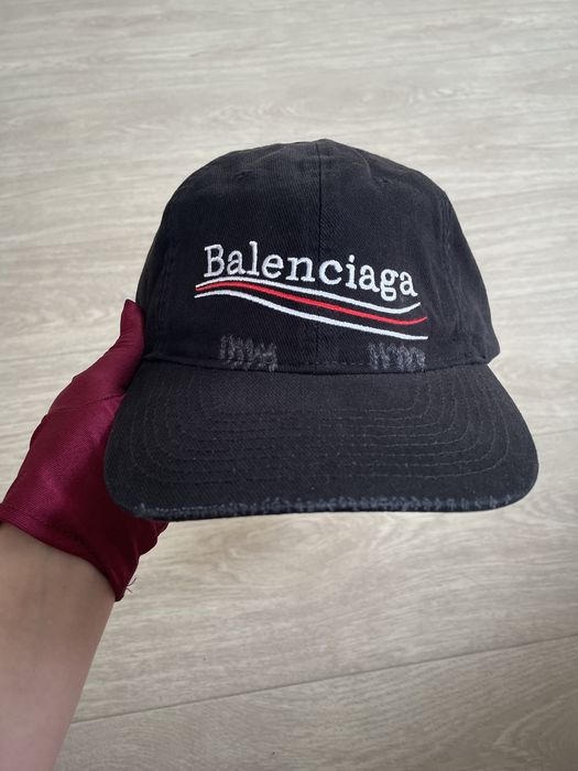 Кепки Balenciaga 2026
