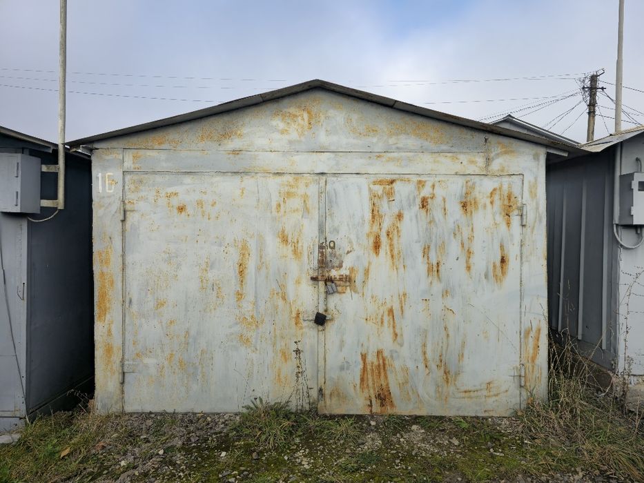 Гараж "Газовик" Самбірська, Наливайка.