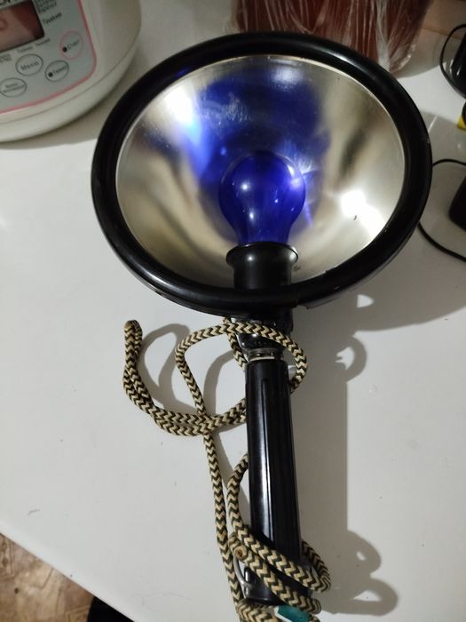 Медицинская синяя лампа Минина продам
