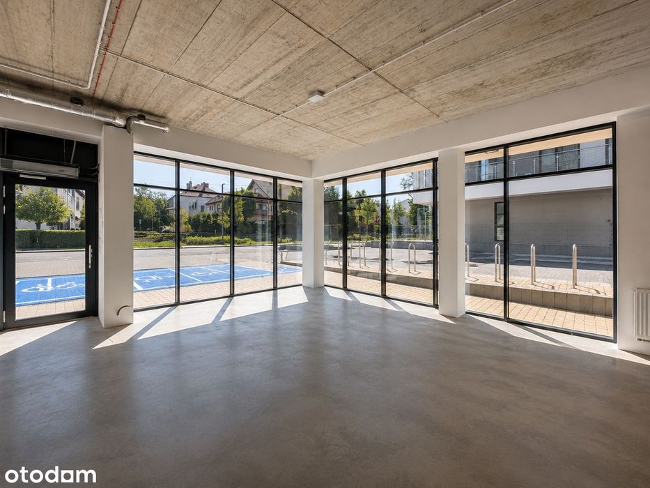 Narożny lokal usługowy do wynajęcia 87 m² NOWY MATECZNY