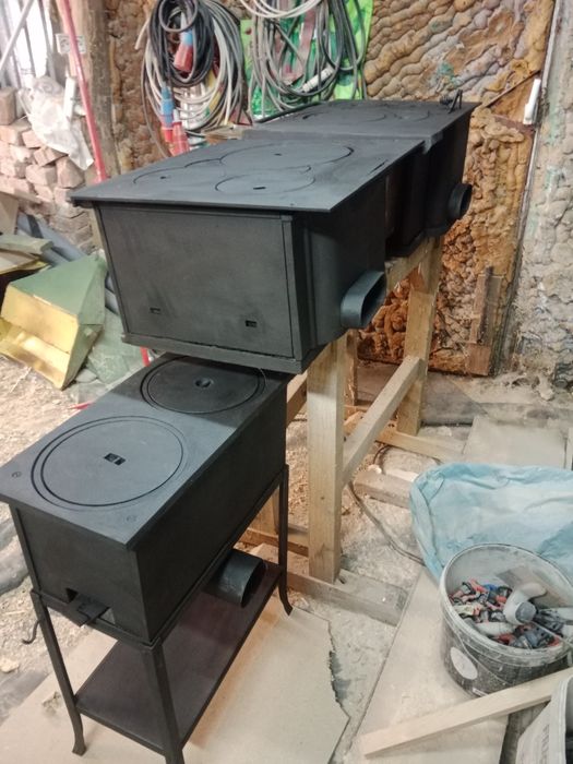 Żeliwny piecyk kuchenka antyk koza kominek