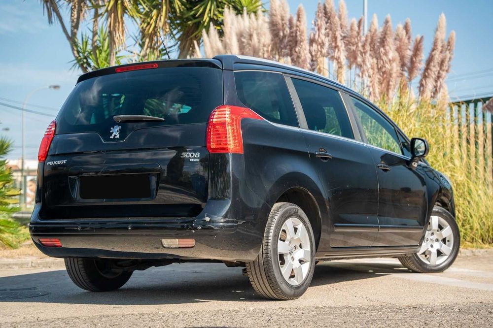 peugeot 5008 7 lugares + teto panorâmico