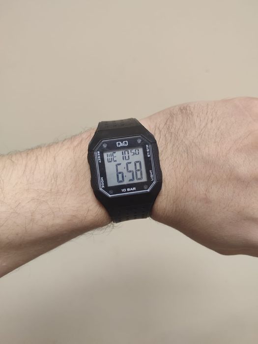 Продам годинник.