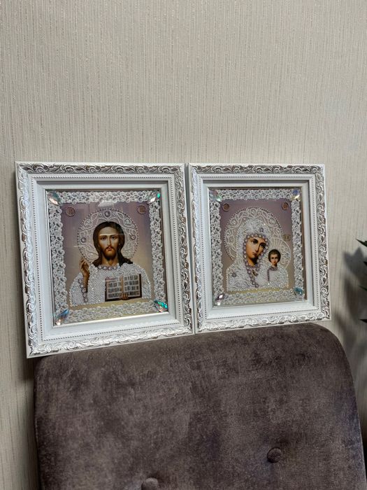 Вінчальні парні ікони, вишиті бісером