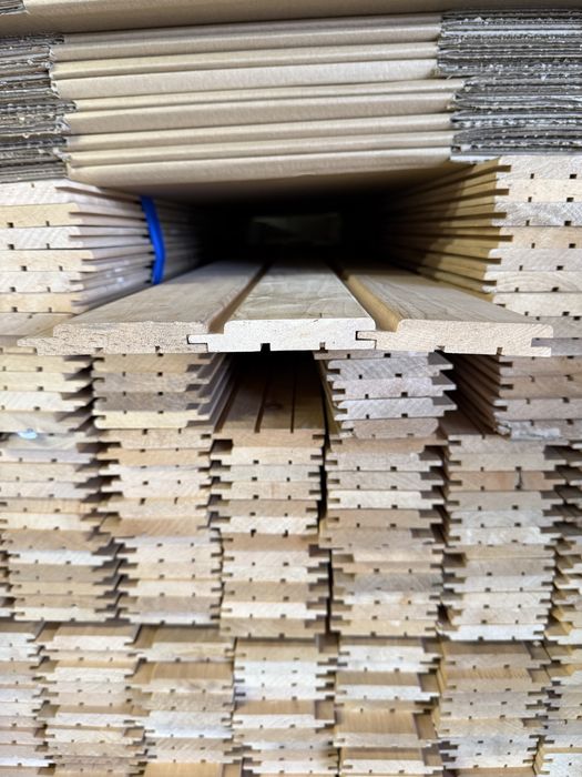 Boazeria Olcha  1,5x9x240 cm 15x90x2400 mm pióro wpust m2 deska