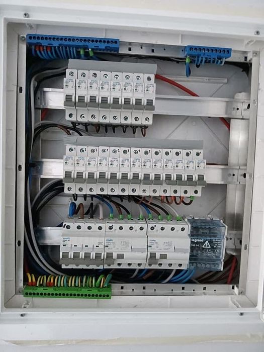 Eletricista certificado em Viana do Castelo e Ponte de Lima.