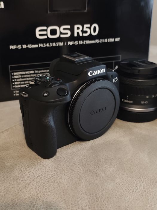 Canon EOS r50 kit rfs 18-45mm
