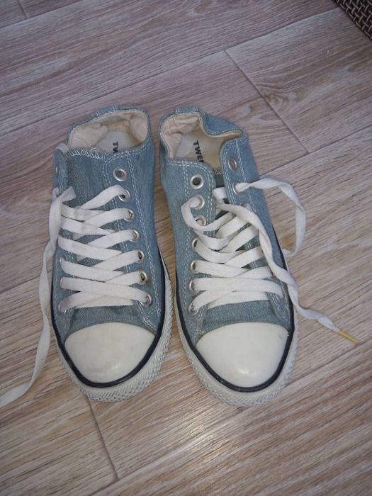 Кеды в хорошем состоянии