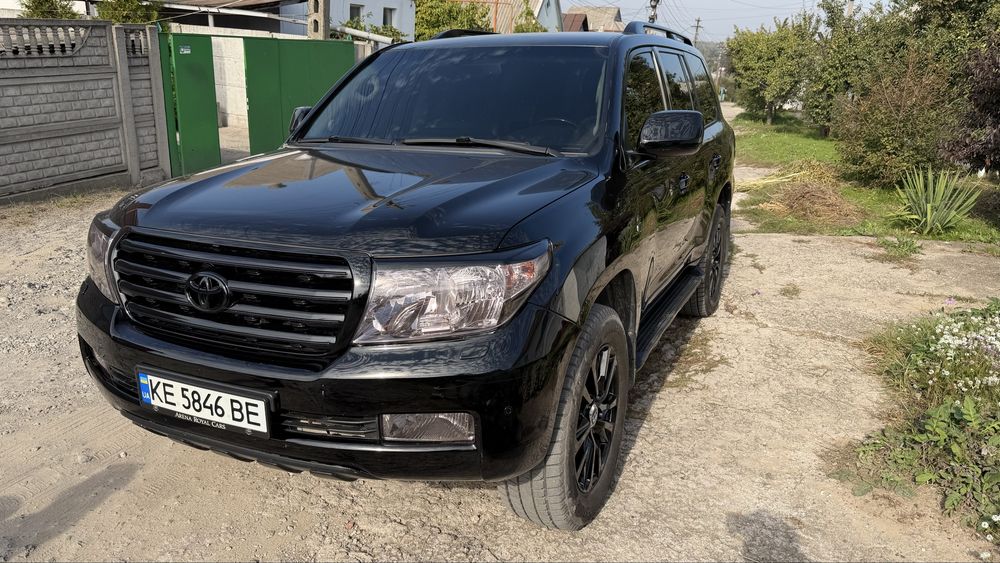 Toyota Land Cruiser