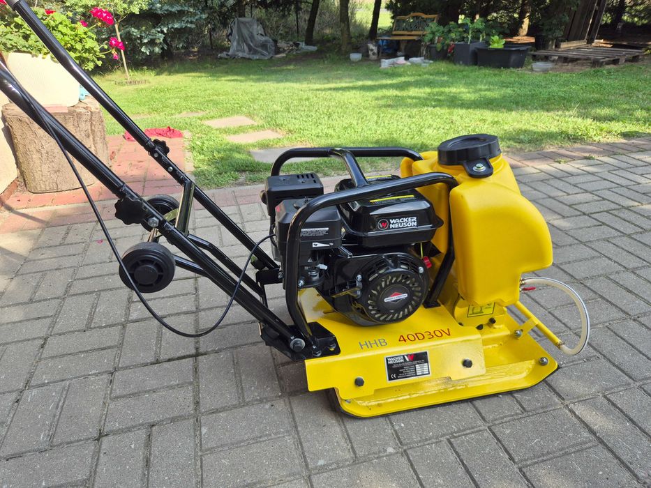 Zagęszczarka Waker Neuson HHB 40D30V, 111 kg 6,9 KM