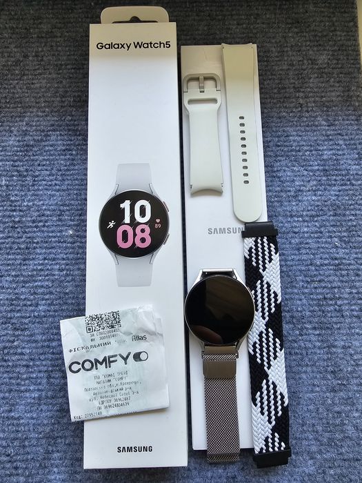 Часы Samsung galaxy watch 5 44mm silver