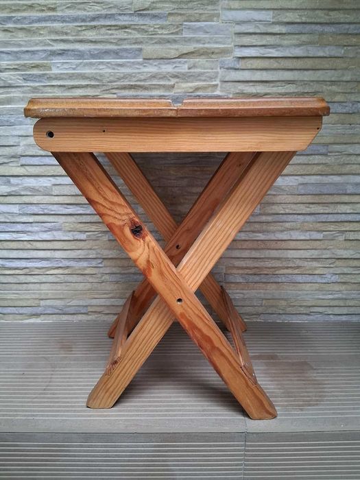 Vende-se Banco Madeira Dobrável