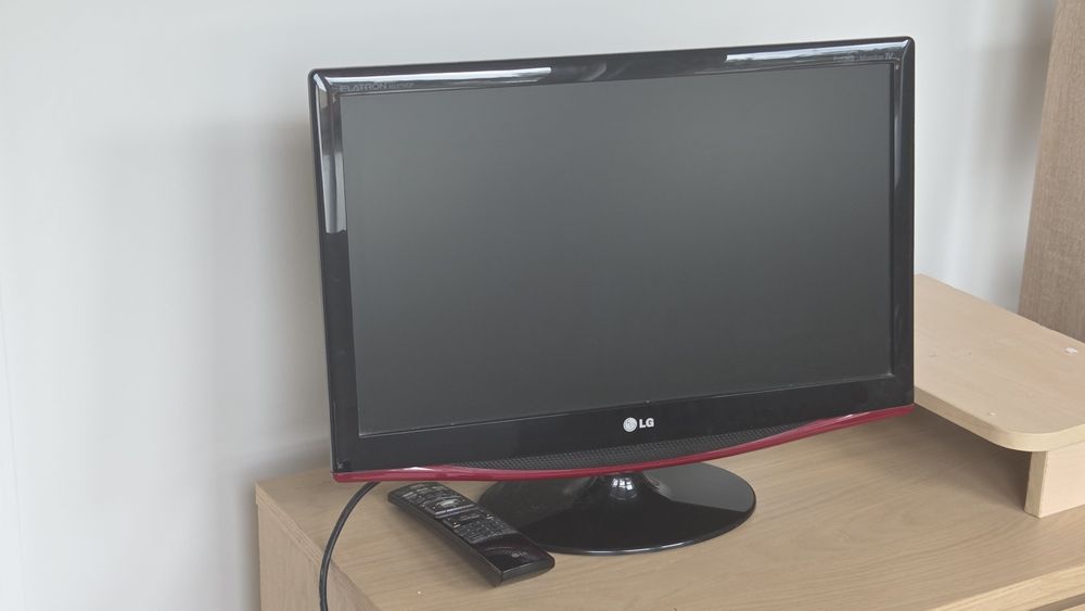 Monitor z funkcją telewizora LG Flatron M237WDP