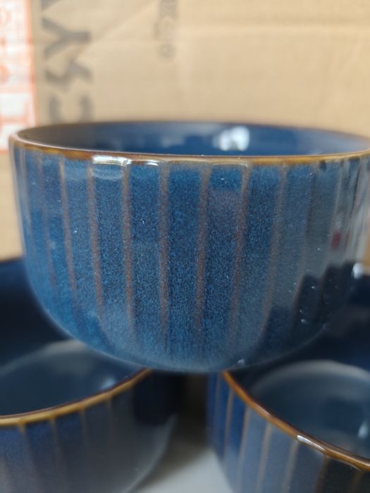 ceramiczne miseczki marki CSYY, wykończone w stylu retro