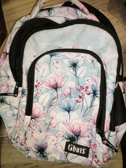Mochila GHUTS Floral – Azul com Flores Rosa e Azul