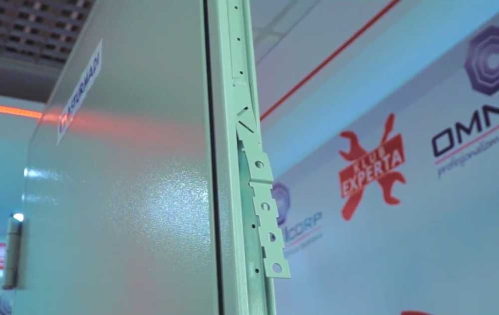 Przeciwpożarowe Drzwi Stalowe Wejściowe do kotłowni ei30 ei60 ppoż