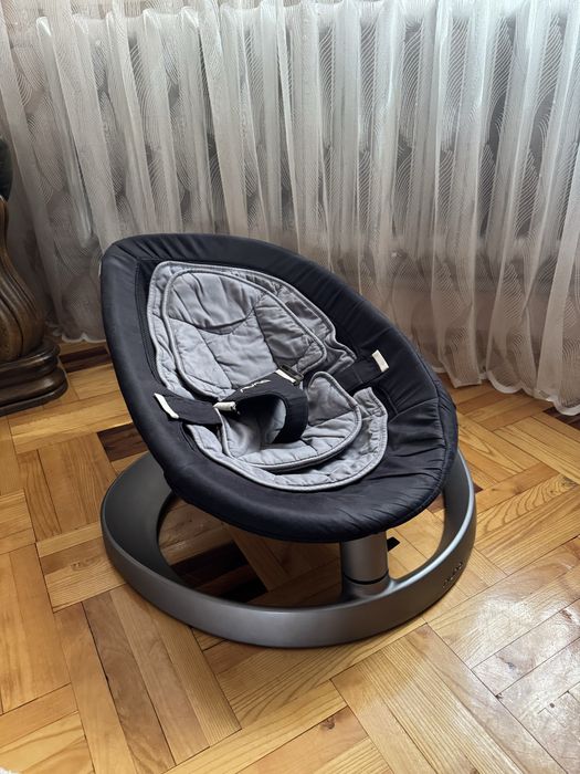 шезлонг качалка nuna
