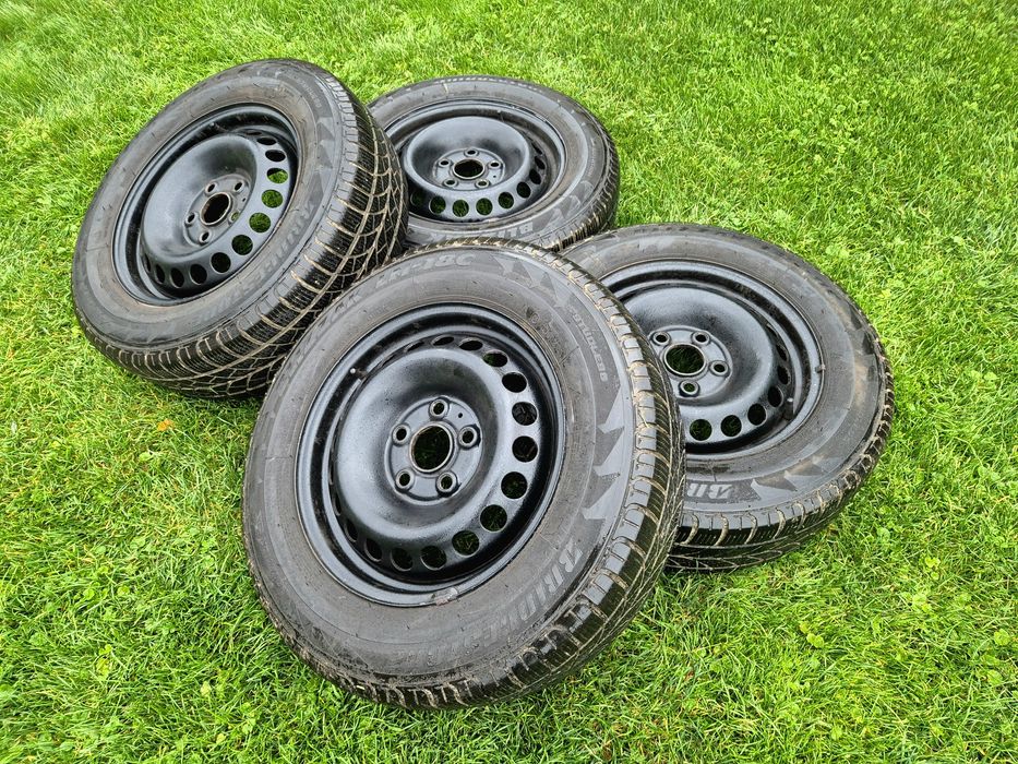 Komplet 4 szt. oryginalnych felg stalowych 16" VW T5,T6,T6.1