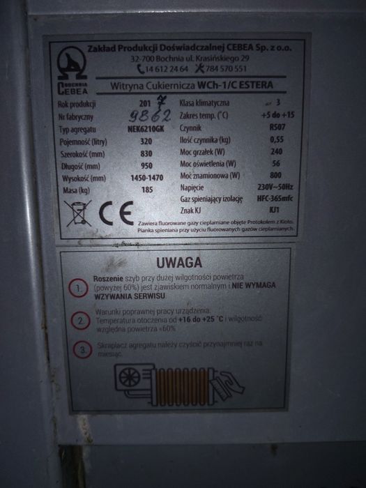Witryna chłodnicza cukiernicza