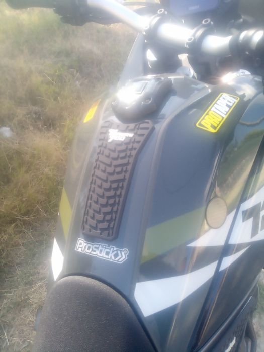 Tenere 700 2023 como nova