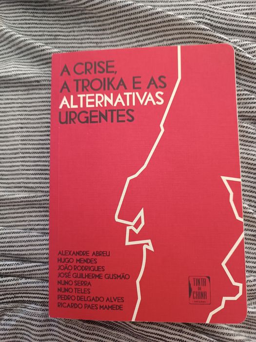 Lote livros de política e economia