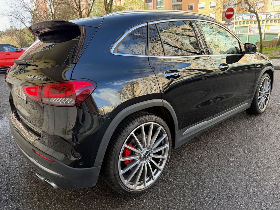 Mercedes-Benz GLA 45 AMG S 4Matic+ Speedshift DCT 8G